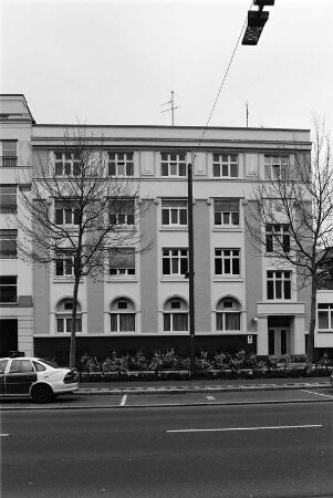 Offenbach, Berliner Straße 215
