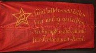 Rote Fahne mit Hammer, Sichel und Stern