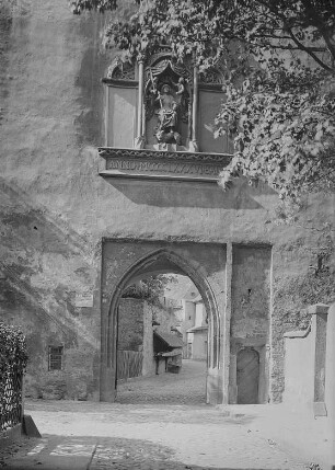 Bautzen, Ortenburg, Matthiasturm, Stadtseite, Untergeschoss mit Durchfahrt