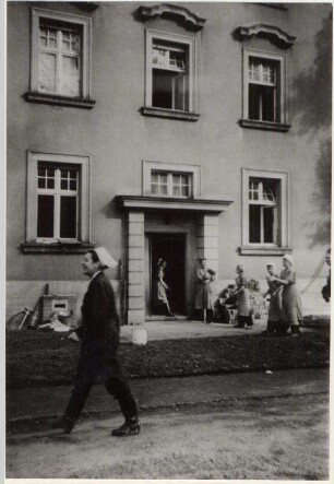 Zerstörung des Luisenheims und Wiederaufbau. Mutterhaus Kochstraße