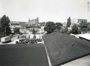 Dresden-Altstadt. Blick von der Mauer am Alten Annenfriedhof über die Zwickauer Straße nach West-Nordwesten