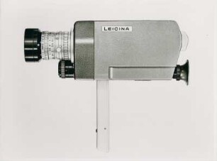 Schmalfilmkamera "Leicina 8 SV"der Ernst Leitz GmbH mit Objektiv "Paris"