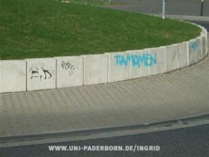 TiAMoMEN