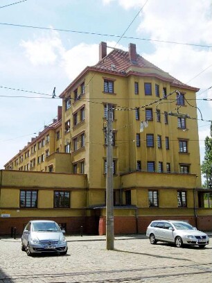 Dresden: Wohnbauten für Betriebsangestellte der Straßenbahn auf der Waltherstraße