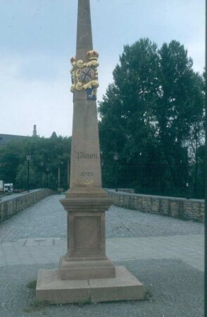 Plauen. Postmeilensäule