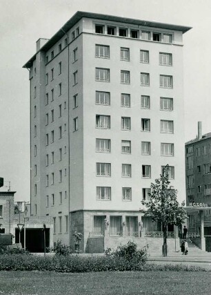 Hotel Hessischer Hof, 1951-1961