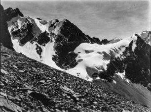 Berge im Fabulosa-Tal : Blick auf die Gipfel einiger Berge im Fabulosa-Tal.