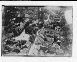 Goslar, Markt, Rathaus und Kirche