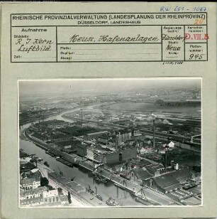 Neuss, Hafenanlagen
