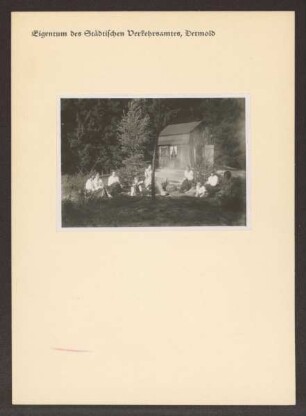 Wanderhütte an den Rethlager Quellen. Detmold. Berlebeck. Sammlung Priester