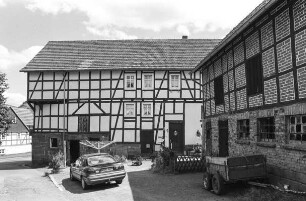 Wohnhaus (Einhaus, Fachwerk); Frankenberg, Mittelweg 1