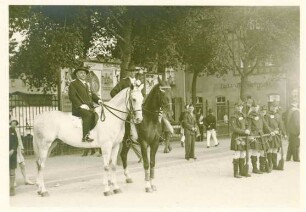 Die Neusser Scheibenschützen, Major zu Pferd, 1933