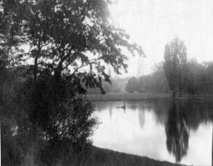 Leipzig: Johannaparkteich, Rathaus