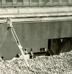 Sicherung von Uferwänden mit MV-Pfählen, ohne Datum