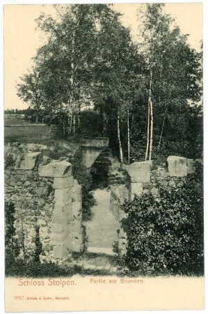 Stolpen. Am Brunnen