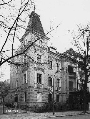 Mietshaus & Remise; Berlin, Mitte
