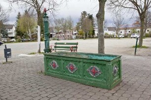 Brunnen (Laufbrunnen); Wehrheim, Zum Stadttor