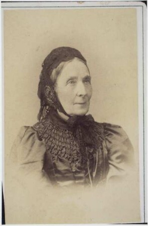Offenberg, Julie von