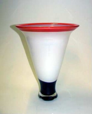 Vase aus der Multica-Serie