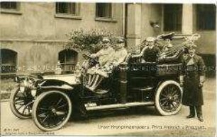 Kronprinz Wilhelm mit Cecilie und Prinz Heinrich im Auto