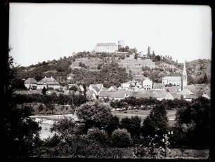Ortsansicht mit der Tauenburg, Foto: Schuster Juli 1915