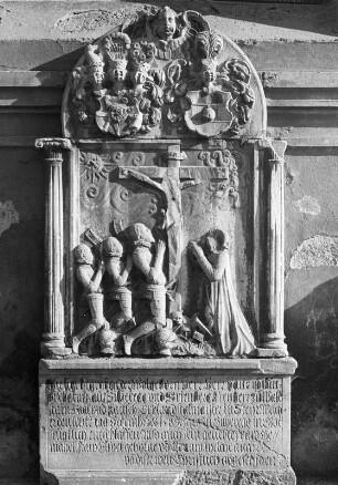Epitaph der Familie Hans von Windischgrätz : Epitaph der Familie Hans von Windischgrätz (um 1589). Klagenfurt, Stadtpfarrkirche Sankt Egyd, Außen, Nordwand