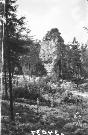 Felsen : Tyssaer Wände (Felsenstadt) bei Teplitz-Schönau