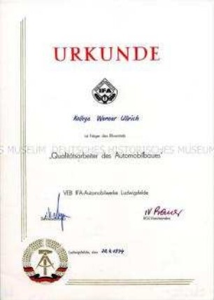 Urkunde zum Ehrentitel "Qualitätsarbeiter des Automobilbaues"