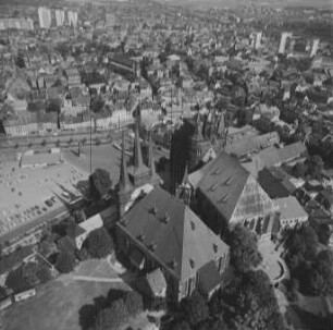 Erfurter Dom : Blickrichtung Osten in die Altstadt
