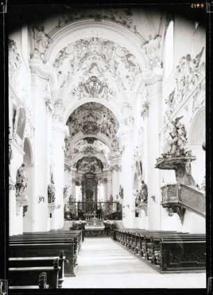 Stiftskirche; Innenraum nach Osten