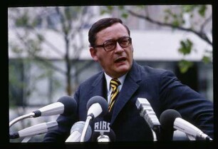 Klaus Schütz 22.5.74.