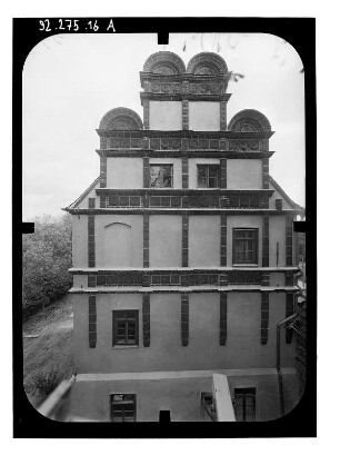 Gadebusch. Schloß (1571-11573; C. Haubitz; Restaurierung 1903-1904; G. Hamann). Giebelansicht