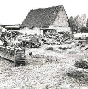 Schkeuditz-Kursdorf, Hauptstraße 18. Dreiseithof (um 1900). Scheune. Hofansicht