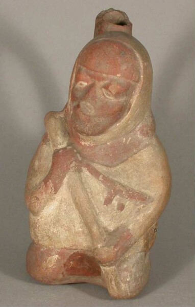 Sitzende anthropomorphe Figur, Krankendarstellung