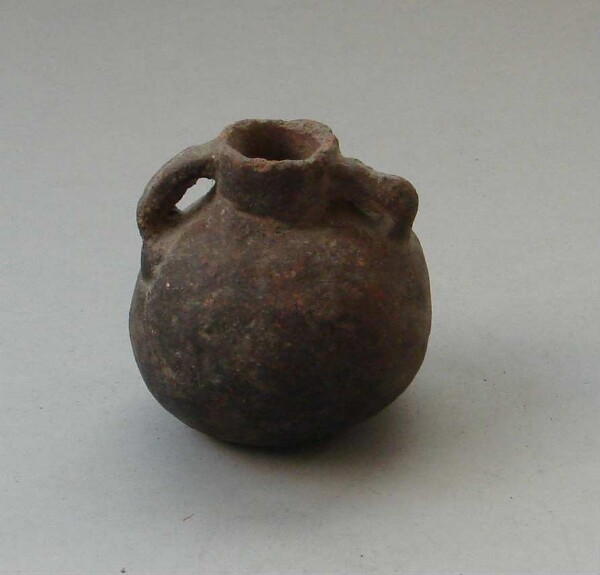 Clay vessel