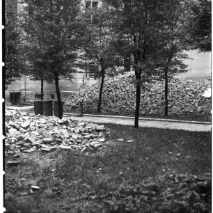 Negativ: Gelände, Rubensstraße 82, 1950