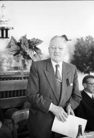 Schondorf: Prof. Frohne spricht