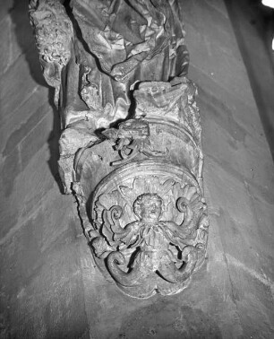 Halle (Saale), Dom, urspr. Dominikaner-Klosterkirche St. Pauli, Inneres, Konsole einer Pfeilerfigur; Peter Schro