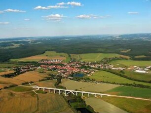 Gräfinau-Angstedt : Gräfinau-Angstedt, ICE-Brücke