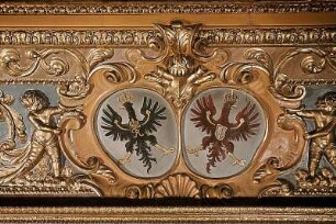 Voute mit den Adlern von Brandenburg und Preußen in Kartuschen
