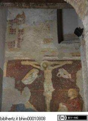 Fragmente der ursprünglichen Freskenausstattung, Kreuzigung Christi und unbekannte Szene