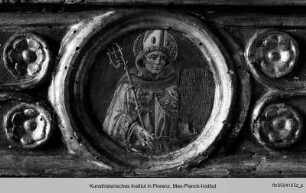 Madonna mit Engeln, Petrus und Paulus : Predella mit Heiligenfiguren