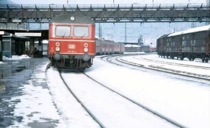 Geislingen elTw 455 101 Fußgängersteg