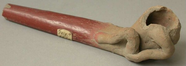 Clay tobacco pipe