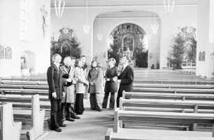 Rheinhausen: Teilnehmer in der Kirche