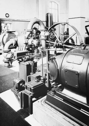 Coswig. Wasserwerk. Turbinenhalle
