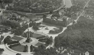 Berlin, Königsplatz (heute: Platz der Republik) mit Siegessäule, Bismarck-Denkmal und Reichstag. Luftbild-Schrägaufnahme von Südwesten