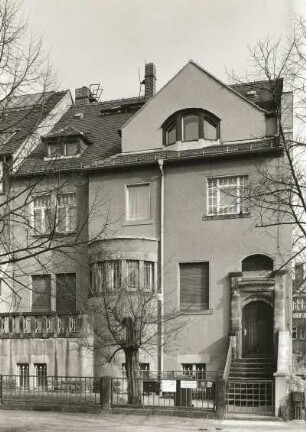 Dresden-Neustadt, Klarastraße 12. Wohnhaus (1903/1904). Straßenansicht