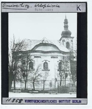 Smirschitz, Schlosskapelle Offenbarung des Herrn : Außenansicht
