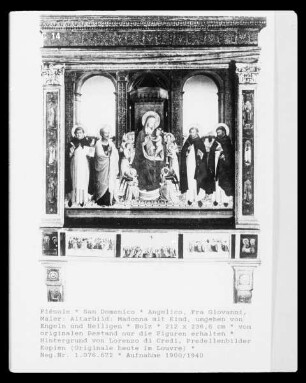 Altarbild: Madonna mit Kind, umgeben von Engeln und Heiligen